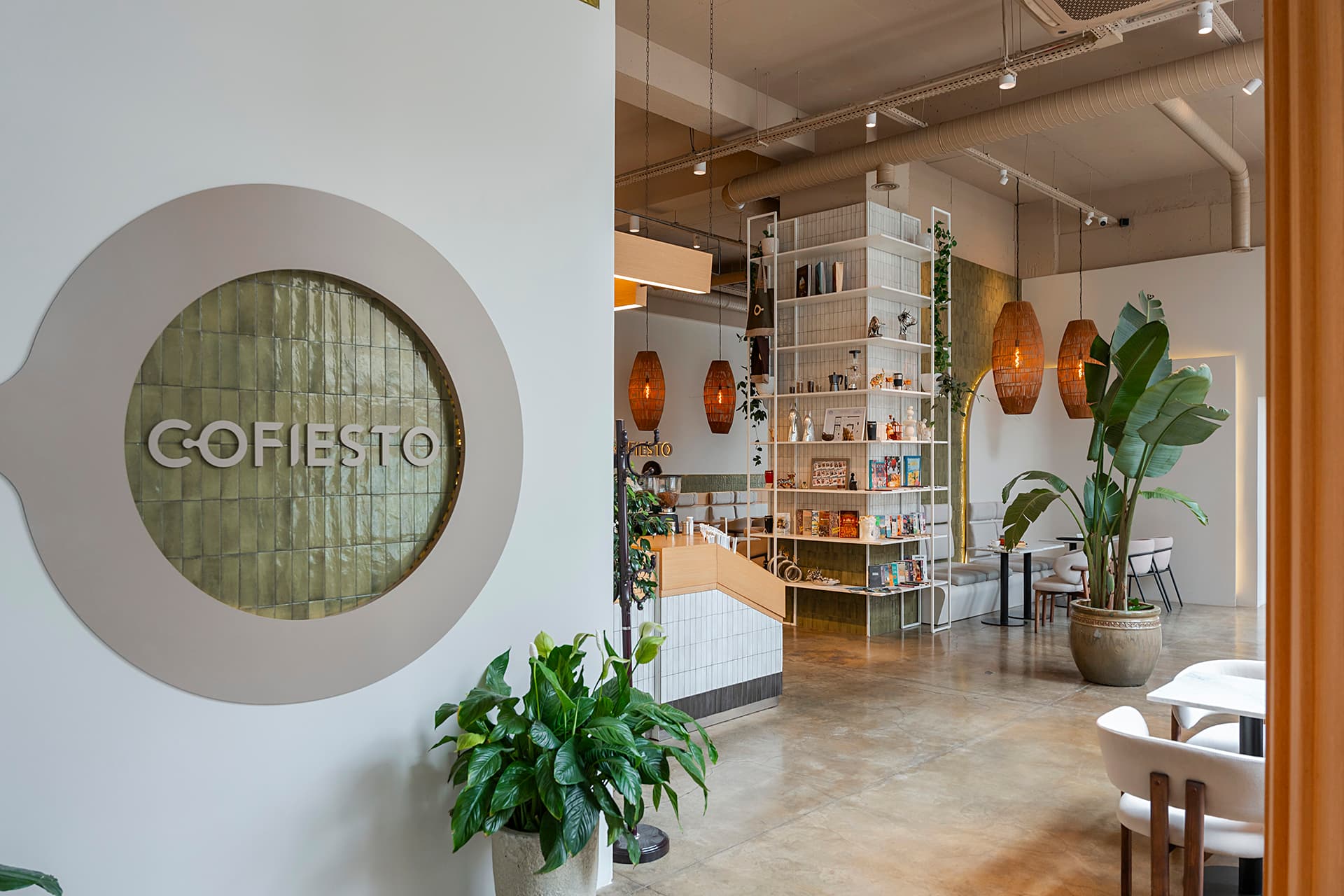 Coworking cafe full view