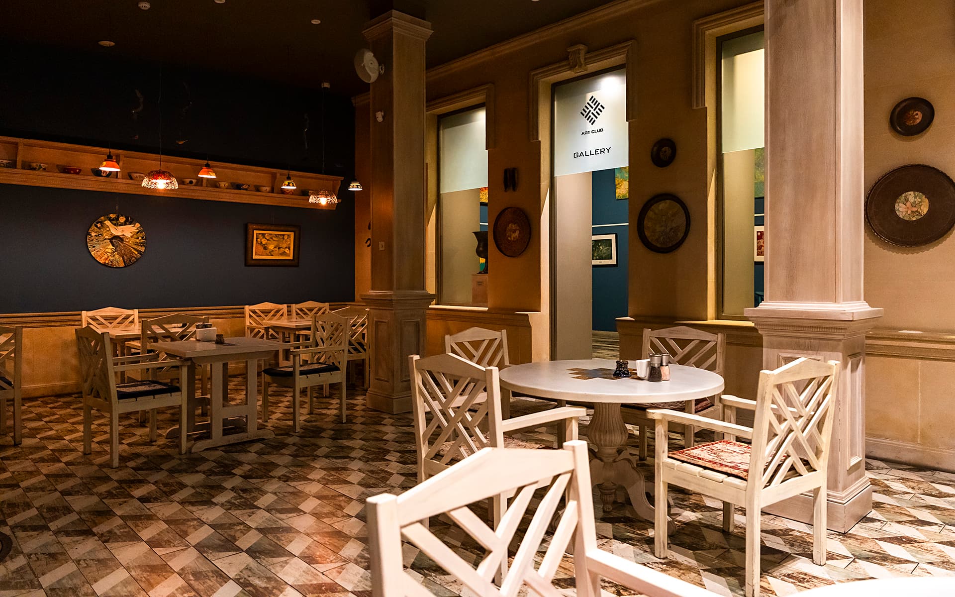 Restaurant dining gallery